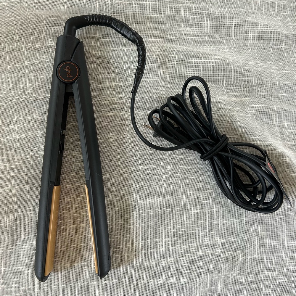 ghd Hair Straightener (Refurbished)